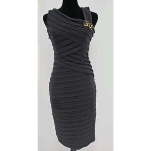 Vintage‎ Cache Cocktail Dress 4 Black Pleats With Rhinestone Brooch Y2K